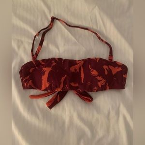 Lululemon reversible bikini top with removable straps